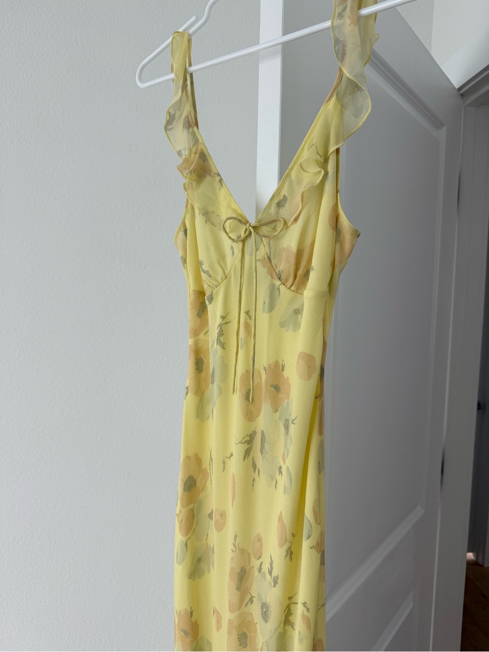 Realisation Par The Heidi Midi Dress in Zinnia - Picture 5 of 6